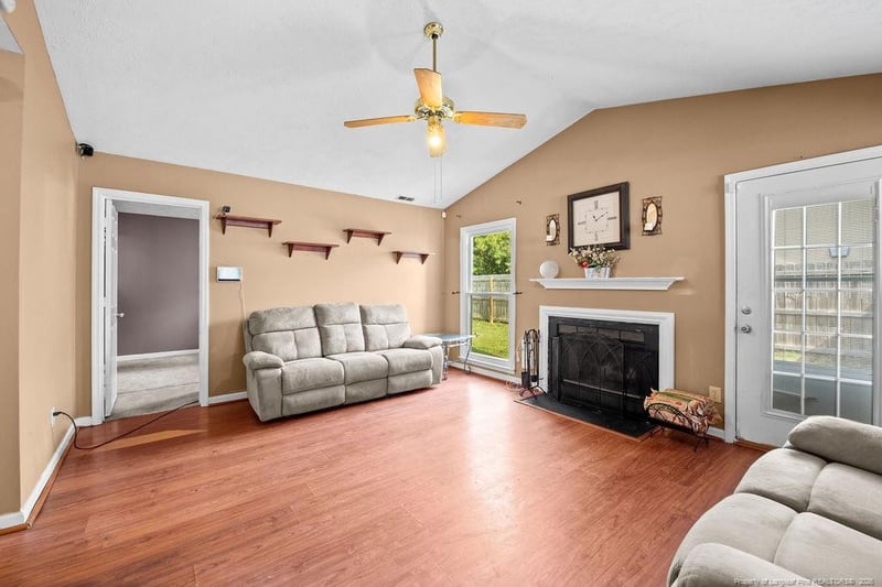 3446 Legion Rd, Hope Mills, NC 28348