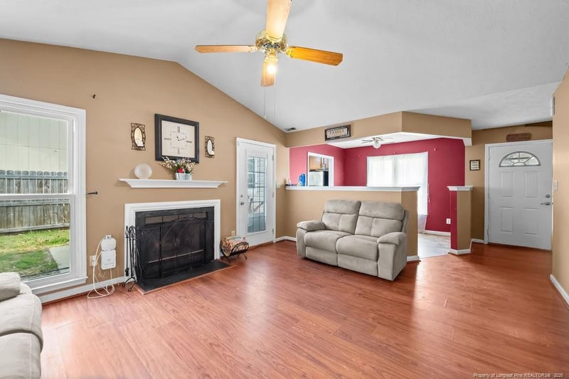 3446 Legion Rd, Hope Mills, NC 28348