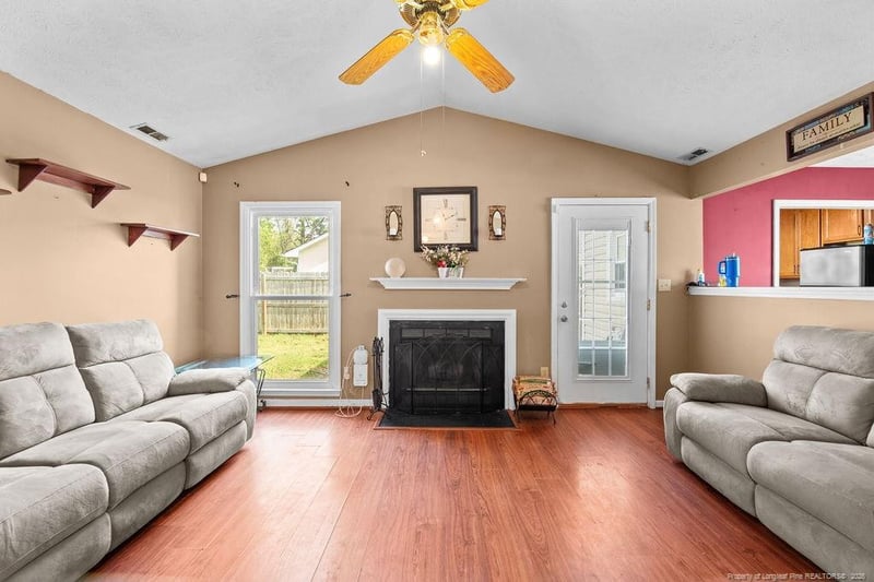 3446 Legion Rd, Hope Mills, NC 28348