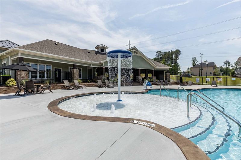 3448 Willow Green Dr, Apex, NC 27502