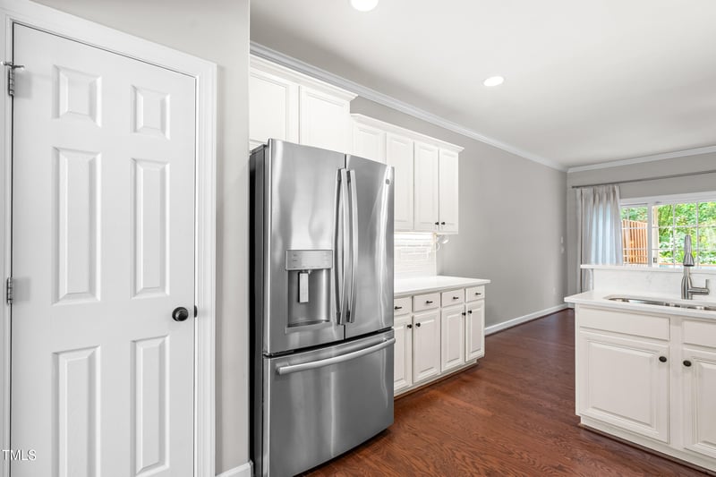 345 Anterbury Dr, Apex, NC 27502