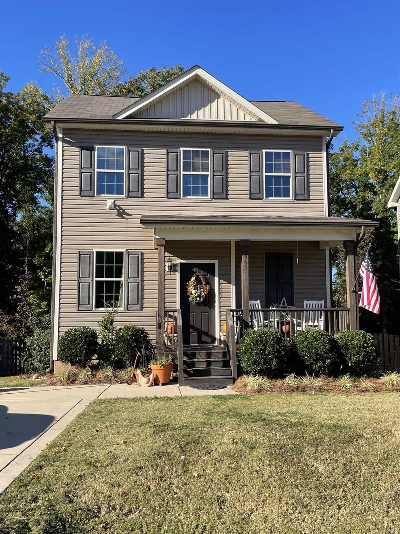 345 Chamberlain Dr, Clayton, NC 27527