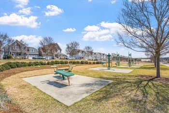 345 Chauncey Cir, Chapel Hill, NC 27516