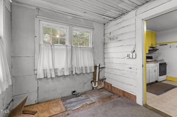 345 Henderson St, Oxford, NC 27565