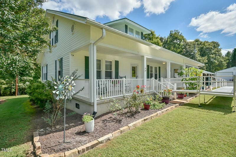 345 Rays Dr, Apex, NC 27523