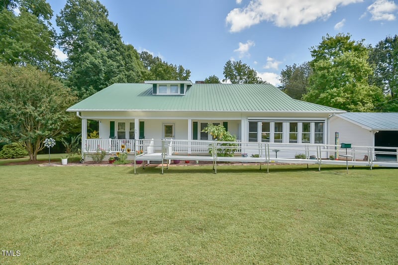 345 Rays Dr, Apex, NC 27523