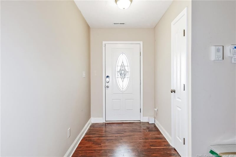 3453 Thrower Rd, Hope Mills, NC 28348