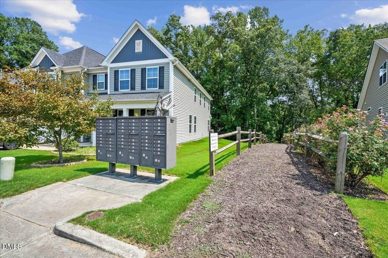 3457 S Beaver Ln, Raleigh, NC 27604