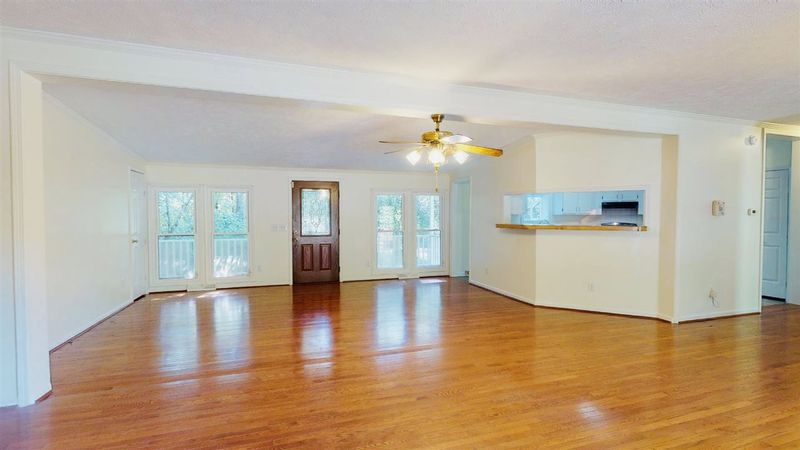 346 Chapman Dr, Sanford, NC 27330