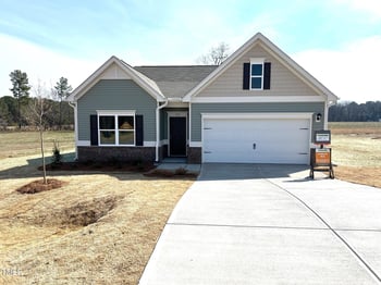 346 Olivia Crossing Ct, Four Oaks, NC 27524