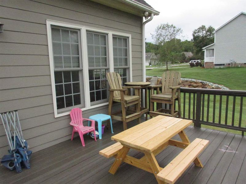 347 May Farm Rd, Pittsboro, NC 27312