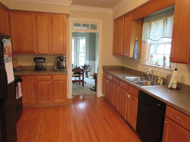 347 May Farm Rd, Pittsboro, NC 27312