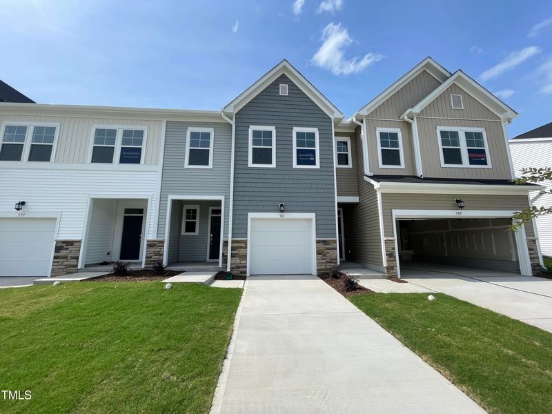 347 Thompson Overlook Way, Smithfield, NC 27577