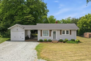 347 Trollingwood Rd, Haw River, NC 27258