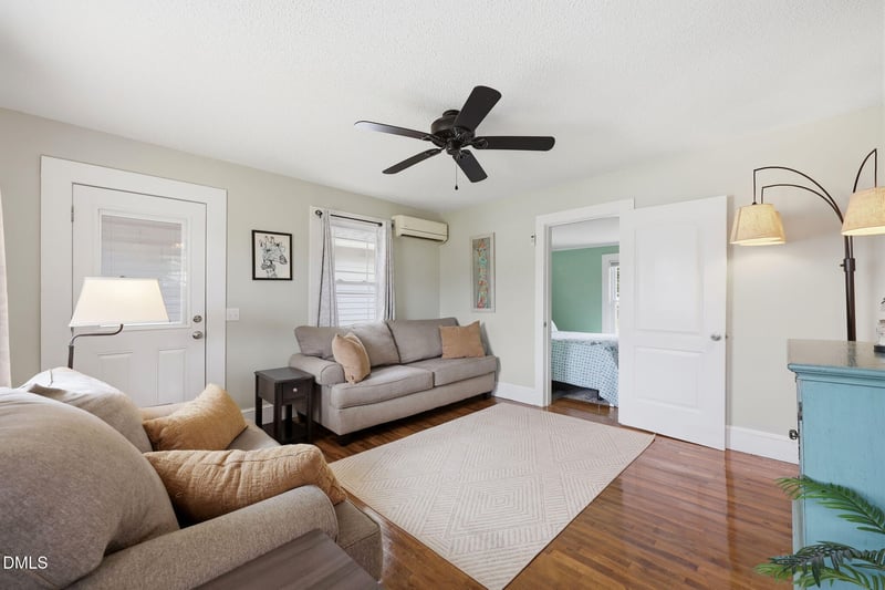 347 Trollingwood Rd, Haw River, NC 27258