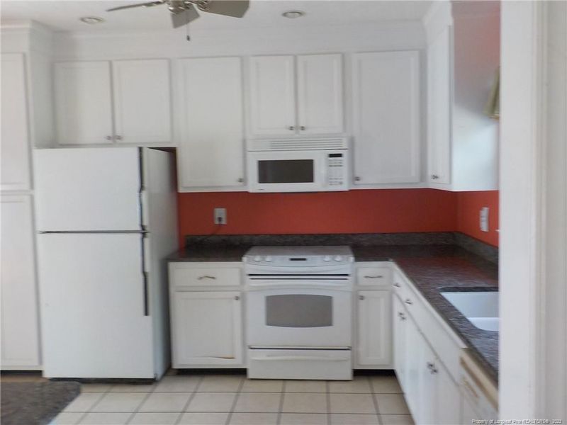 3471 Sugar Cane Cir, Fayetteville, NC 28303