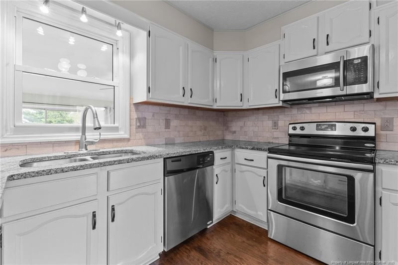 3471 Thorndike Dr, Fayetteville, NC 28311