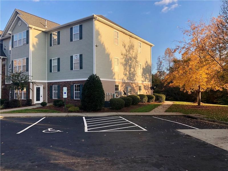 3473 1-D Forestdale Dr, Burlington, NC 27215