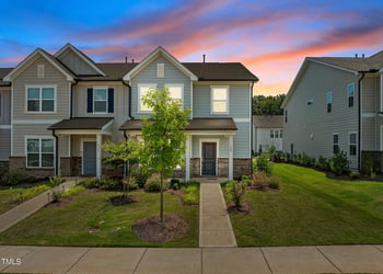 348 Abbots Mill Dr, Raleigh, NC 27603