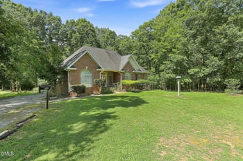 348 Doe Run Dr, Sanford, NC 27330