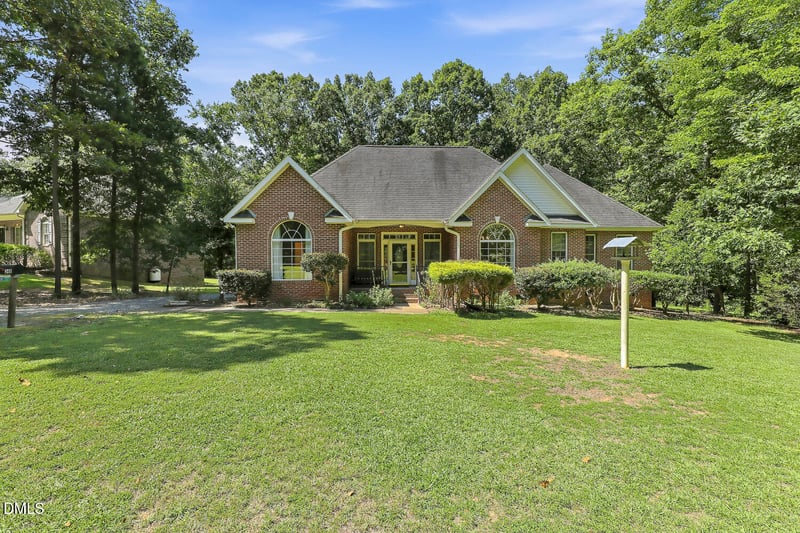 348 Doe Run Dr, Sanford, NC 27330