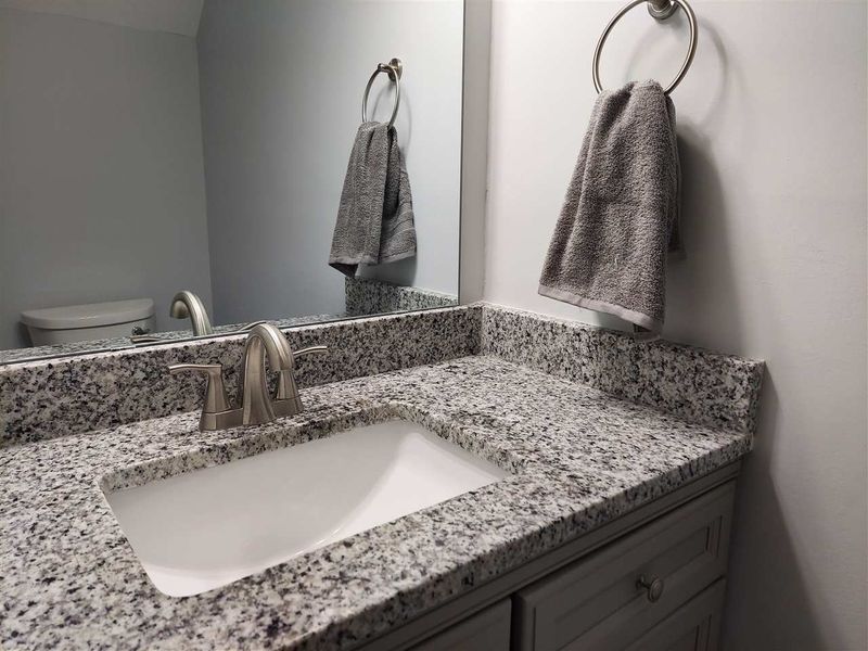 348 Kilarney Dr, Durham, NC 27703