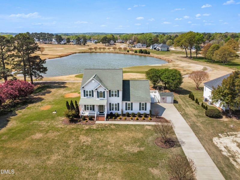 348 Riverwood Dr, Clayton, NC 27527