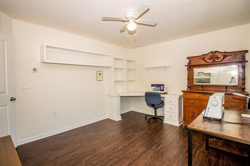 348 Skymont Dr, Holly Springs, NC 27540