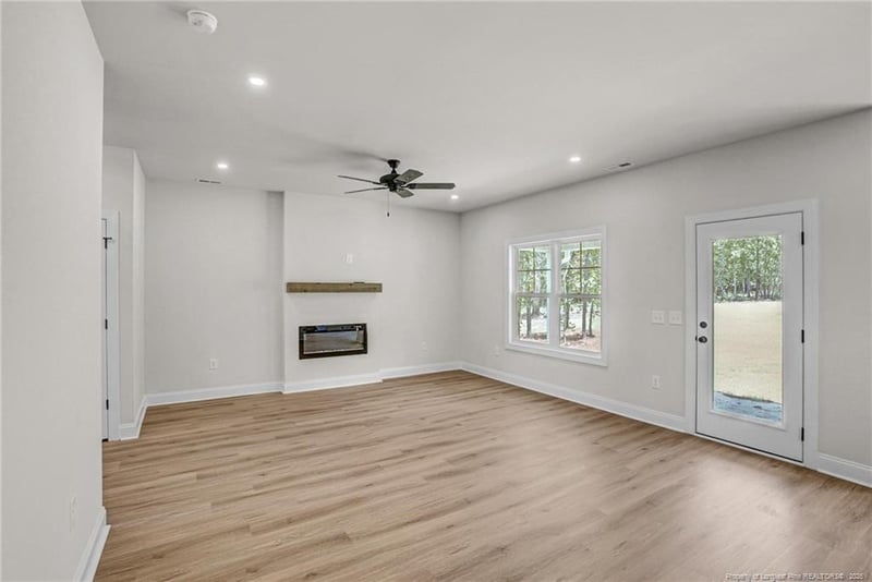 348 Travelers Way, Lillington, NC 27546