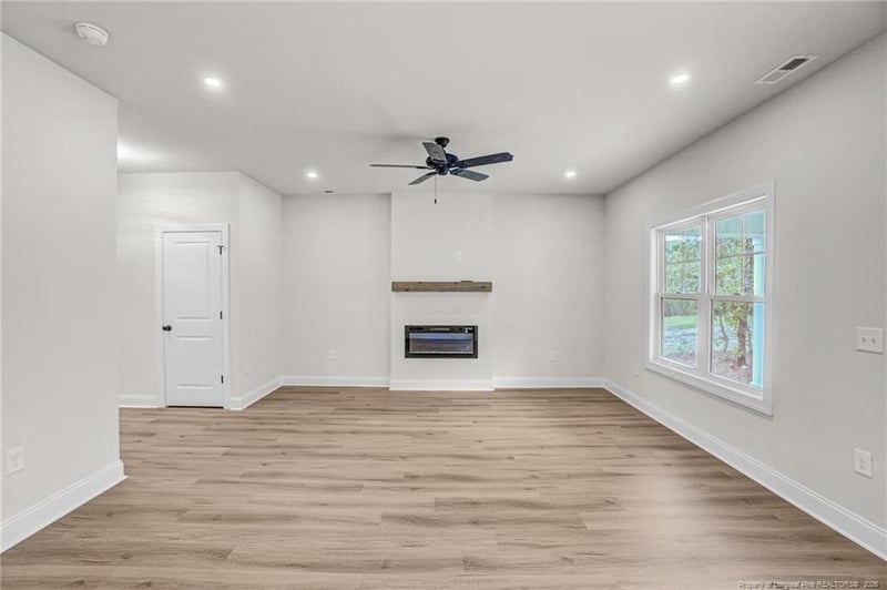 348 Travelers Way, Lillington, NC 27546