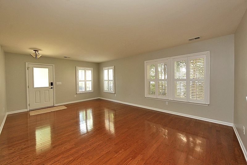 348 Trayesan Dr, Holly Springs, NC 27540