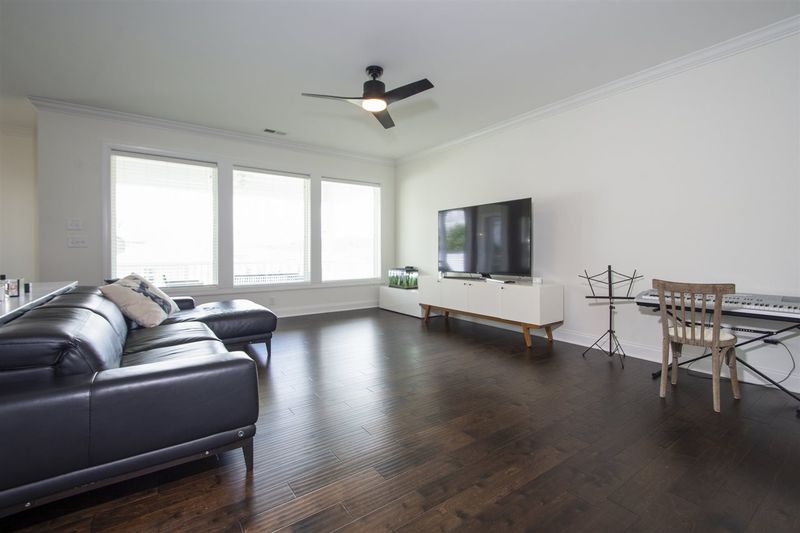 348 Tyner Loop Cir, Chapel Hill, NC 27516