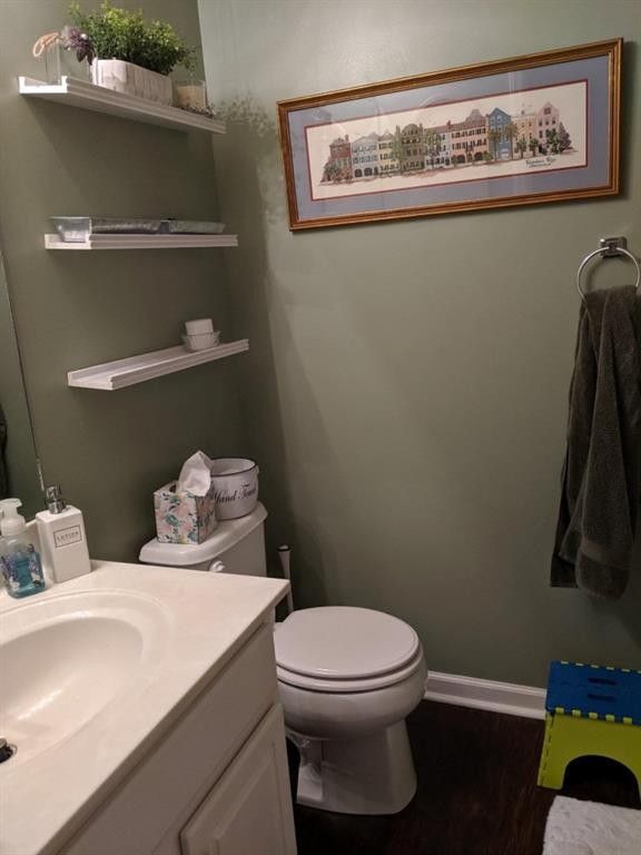 3489 Forestdale Dr, Burlington, NC 27215
