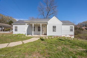 349 Harden St, Burlington, NC 27215