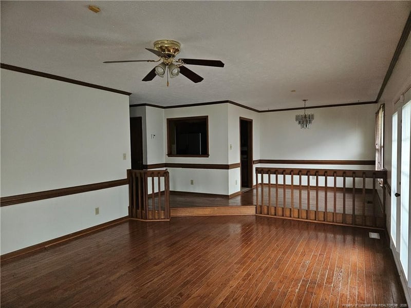 3494 Hastings Dr, Fayetteville, NC 28311