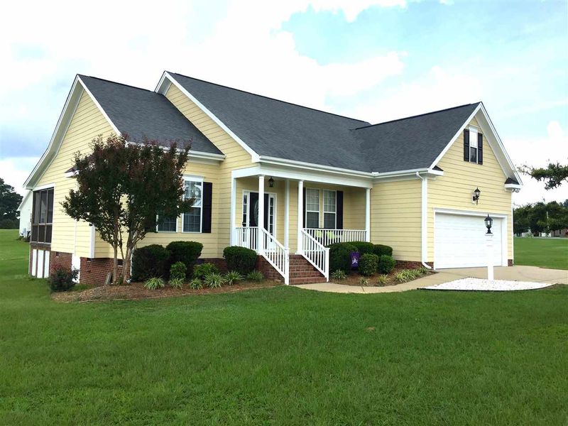 35 Adams Pointe Ct, Angier, NC 27501