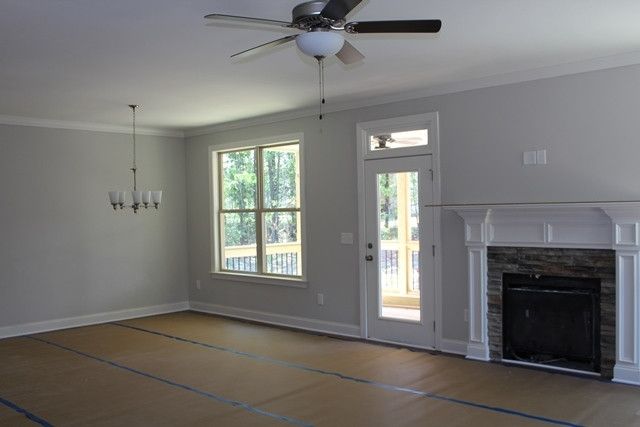 35 Ballentrae Ln, Youngsville, NC 27596