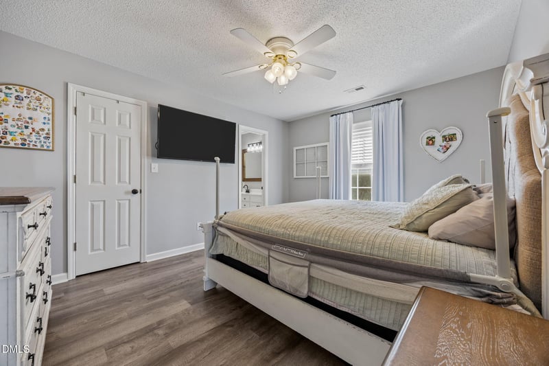 35 Birch Grove Ln, Coats, NC 27521