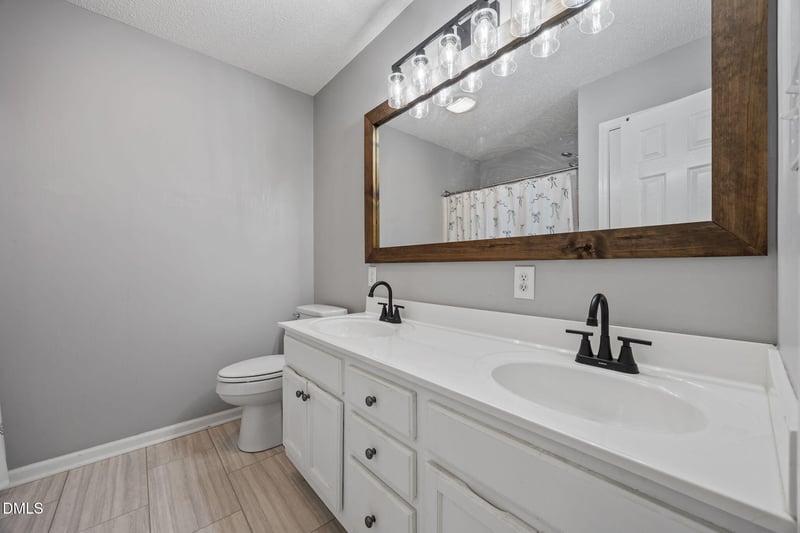 35 Birch Grove Ln, Coats, NC 27521