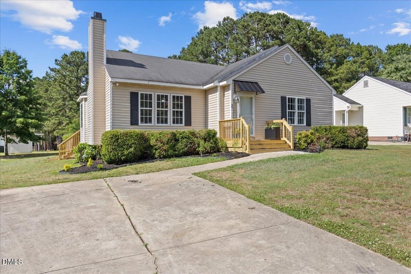 35 Boxley Dr, Wendell, NC 27591