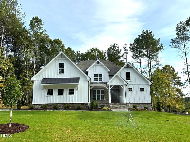 35 Broadleaf Ln, Youngsville, NC 27596