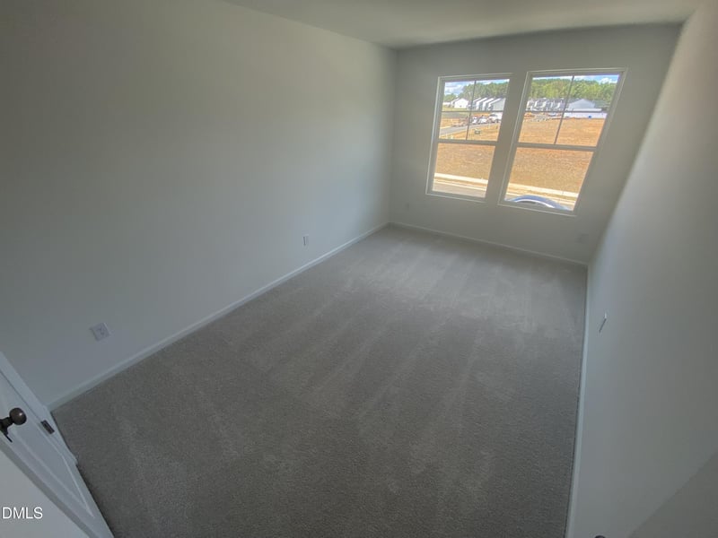 35 Broward Ln, Lillington, NC 27546