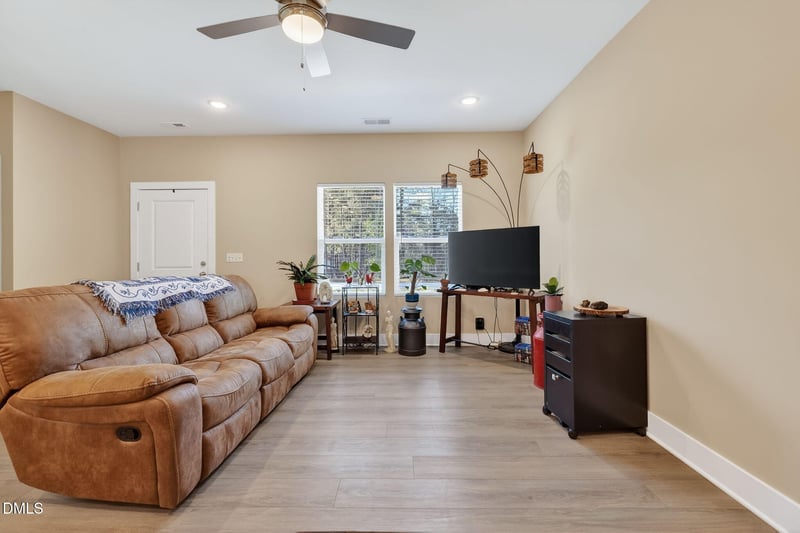 35 Chester Ln, Middlesex, NC 27557
