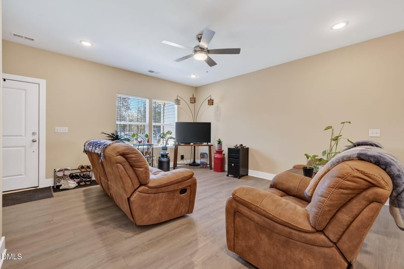 35 Chester Ln, Middlesex, NC 27557