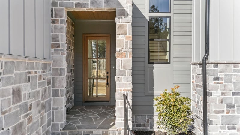 35 Chestnut Oak Dr, Youngsville, NC 27596