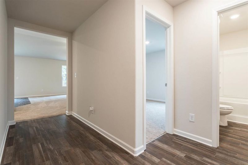 35 Chirping Bird Ct, Youngsville, NC 27596