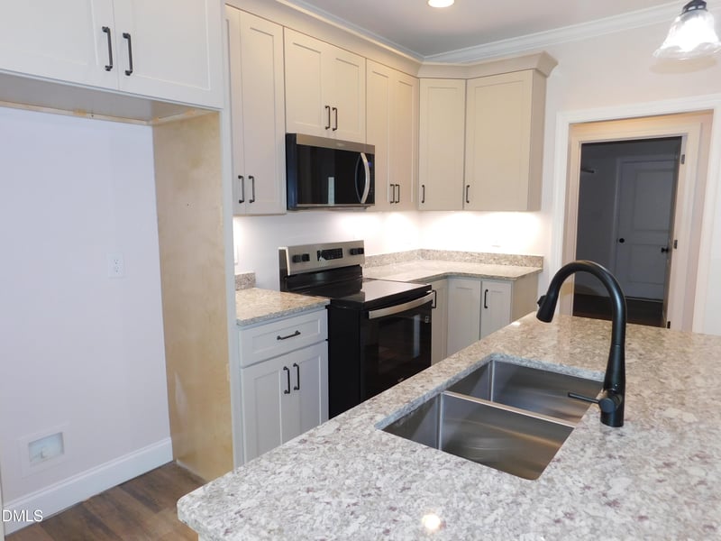 35 Copper Penny Rd, Zebulon, NC 27597