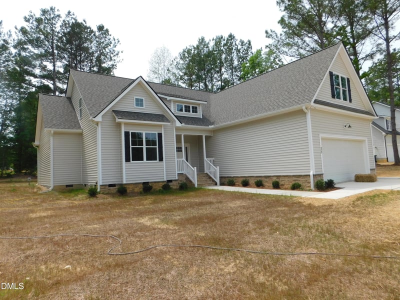 35 Copper Penny Rd, Zebulon, NC 27597