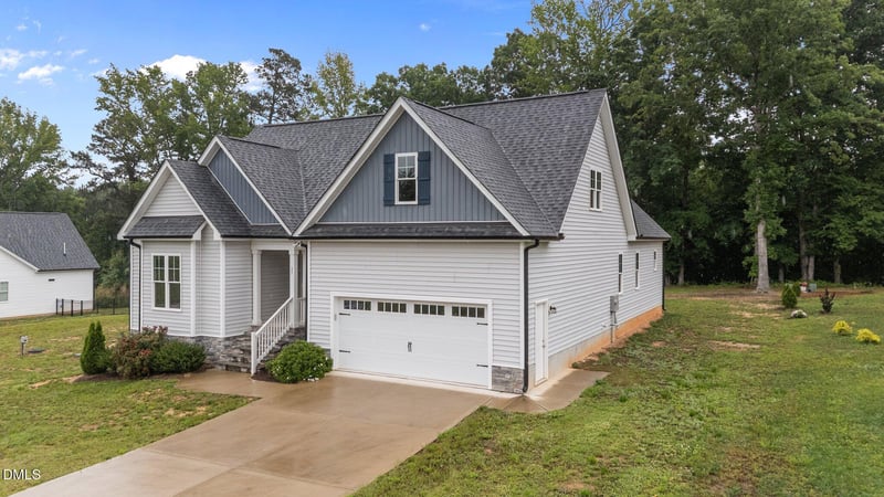 35 Courtland Dr, Louisburg, NC 27549