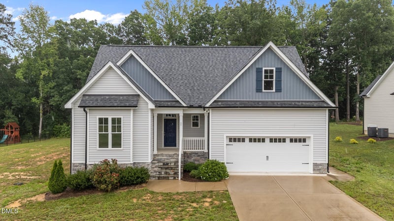35 Courtland Dr, Louisburg, NC 27549